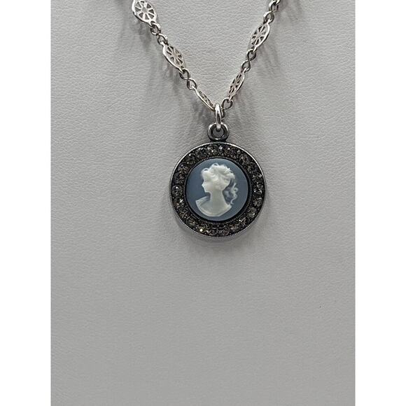 Catherine Popesco France Elegant Cameo Rhinestone Crystal Halo‎ Circle Necklace - Picture 3 of 16
